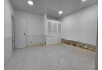 Locales y Bodegas, Alquiler, Granada - $3.250.000