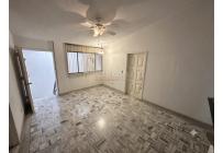 Casas, Alquiler, Miraflores - $33.000.000