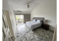 Casas, Alquiler, Miraflores - $33.000.000