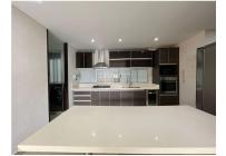 Apartamentos, Venta, Aguacatal - $1.400.000.000