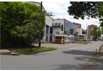 Locales y Bodegas, Alquiler, Flora Industrial - $80.000.000