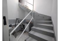 Locales y Bodegas, Alquiler, Bretaña - $8.500.000