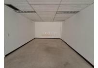 Oficinas y Consultorios, Alquiler, La Flora - $2.800.000