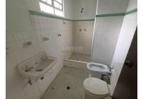 Edificios, Venta, Granada - $1.400.000.000