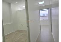 Oficinas y Consultorios, Alquiler, Ciudad Jardín - $4.800.000