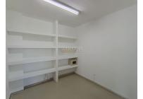 Edificios, Alquiler, El Gran Limonar - $12.000.000