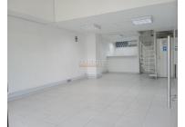 Locales y Bodegas, Alquiler, Multicentro - $4.300.000