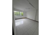 Apartamentos, Alquiler, Primero de Mayo - $2.900.000