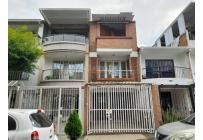 Casas, Alquiler, Calicanto - $2.900.000