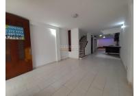 Casas, Alquiler, Calicanto - $2.900.000