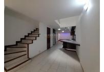 Casas, Alquiler, Calicanto - $2.900.000