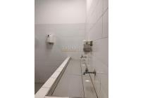 Locales y Bodegas, Alquiler, Evaristo García - $12.000.000