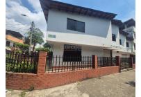 Casas, Venta, Nápoles - $700.000.000