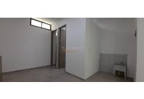 Locales y Bodegas, Alquiler, Capri - $8.660.000