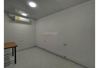 Oficinas y Consultorios, Alquiler, La Flora - $5.500.000