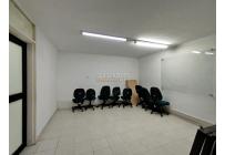 Oficinas y Consultorios, Alquiler, La Flora - $4.700.000