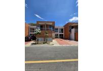 Casas, Venta, Tierralinda del Lago - $680.000.000