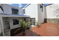 Casas, Venta, Miraflores - $450.000.000