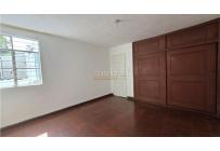 Casas, Venta, Miraflores - $450.000.000