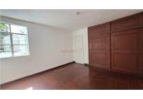 Casas, Venta, Miraflores - $450.000.000