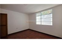 Casas, Venta, Miraflores - $450.000.000