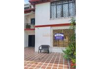 Casas, Alquiler, Eucarístico - $4.000.000