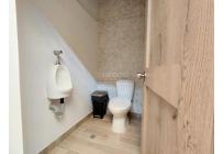 Locales y Bodegas, Alquiler, Granada - $10.000.000