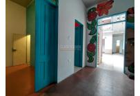 Locales y Bodegas, Alquiler, Granada - $10.000.000