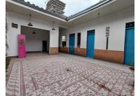 Locales y Bodegas, Alquiler, Granada - $10.000.000