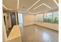 Apartamentos, Alquiler, Cristales - $3.000.000