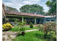 Casas, Venta, Ginebra - $700.000.000