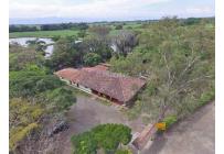 Casas, Venta, Ginebra - $700.000.000
