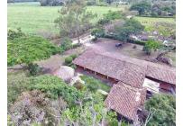 Casas, Venta, Ginebra - $700.000.000