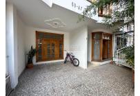 Casas, Venta, Paseo de los Almendros - $500.000.000