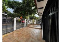Casas, Alquiler, Cuarto de Legua - $6.000.000