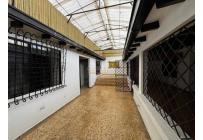 Casas, Alquiler, Cuarto de Legua - $6.000.000