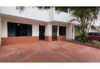 Casas, Alquiler, La Flora - $2.500.000