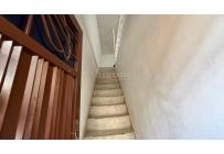 Casas, Alquiler, Comuneros - $900.000