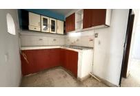 Casas, Alquiler, Comuneros - $900.000
