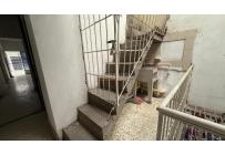 Casas, Alquiler, Comuneros - $900.000