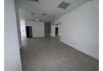 Oficinas y Consultorios, Alquiler, Ciudad Jardín - $18.000.000