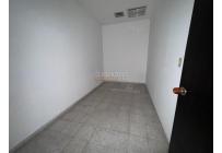 Oficinas y Consultorios, Alquiler, Ciudad Jardín - $18.000.000