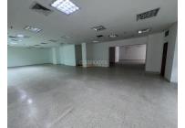Oficinas y Consultorios, Alquiler, Ciudad Jardín - $18.000.000
