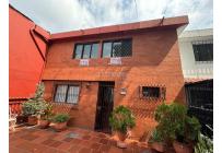 Casas, Alquiler, La Merced - $2.950.000