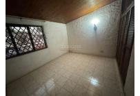 Casas, Alquiler, La Merced - $2.950.000