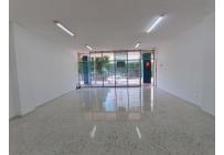 Locales y Bodegas, Alquiler, Capri - $3.300.000