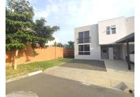 Casas, Venta, Ciudad Country - $595.000.000