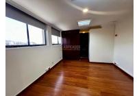 Oficinas y Consultorios, Alquiler, Granada - $4.950.000