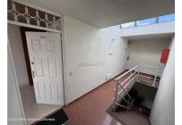 Apartamentos, Venta, Bogotá - $390.000.000