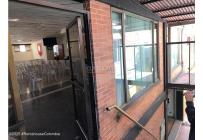 Locales y Bodegas, Venta, Bogotá - $1.350.000.000